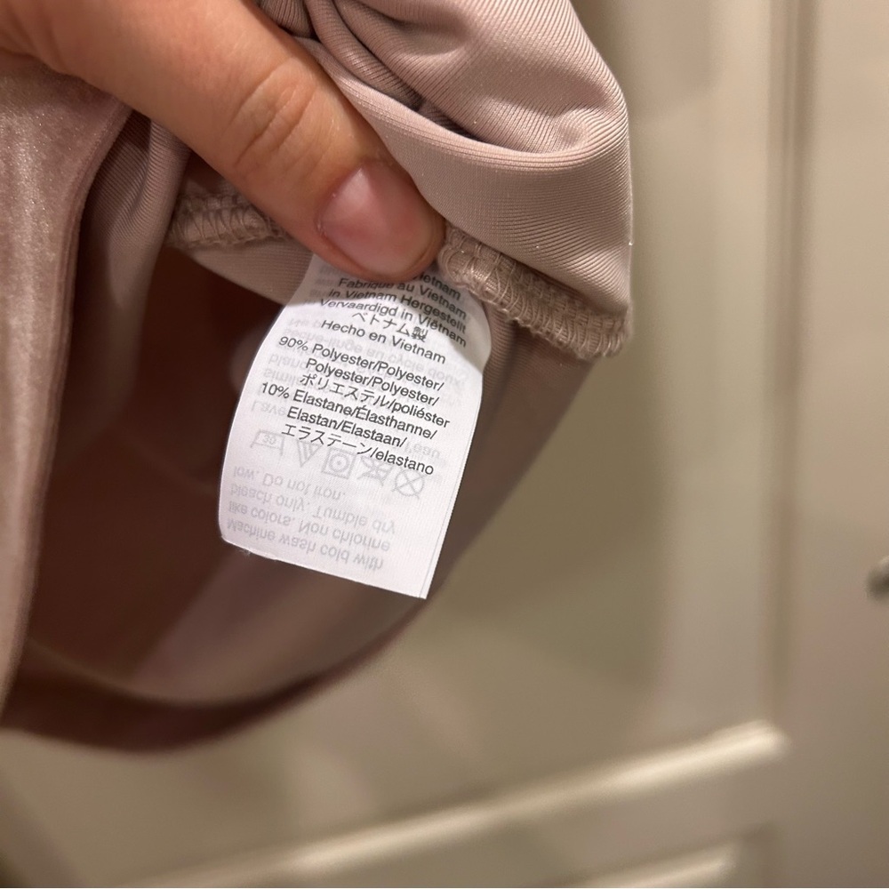 Madewell Balloon Sleeve Velvet Dress Blush - Picture 5 of 7